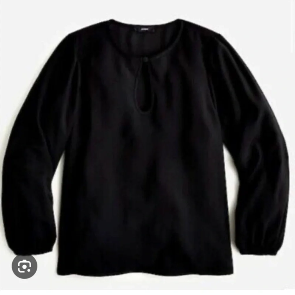 NWT J. CREW Puff-Sleeve Satin-Back Crepe Top in Black Tall Fit